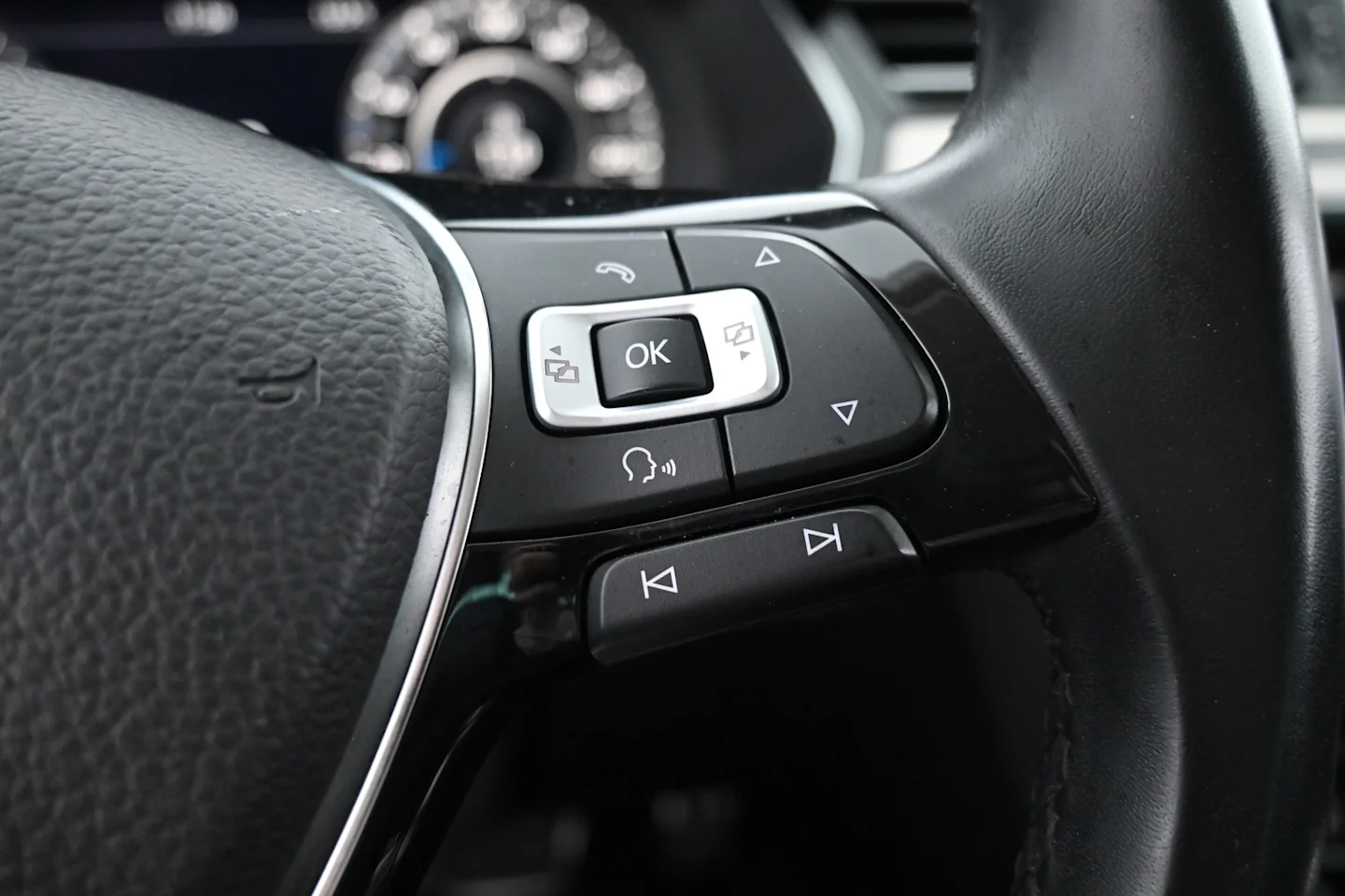 Car Image - dUVTut2RZ8LpI6qOiLTPd
