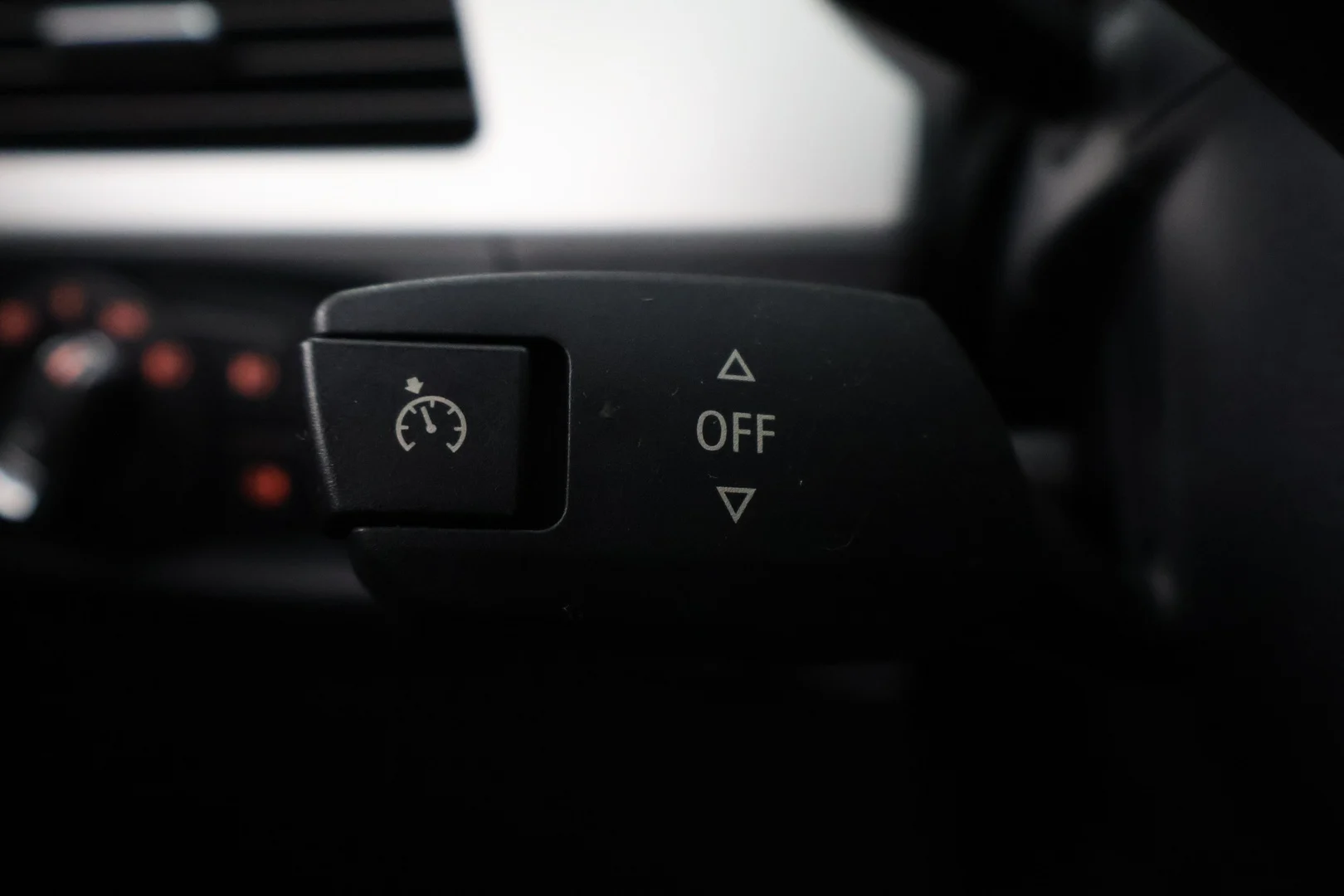 Car Image - 7wqglXXQJ0A4NR9TL0t1fw
