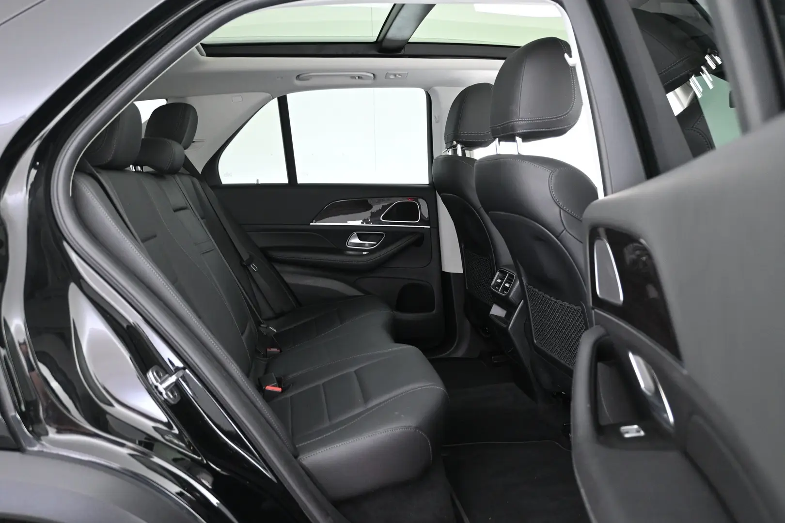 Car Image - 2kfToUqBYUsdzcRQshvHbo