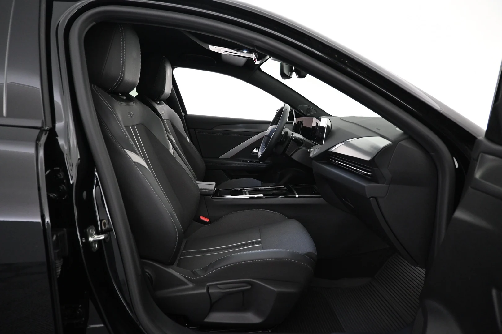 Car Image - 6Mdk6y9OFnQclCWyKh1Hgh