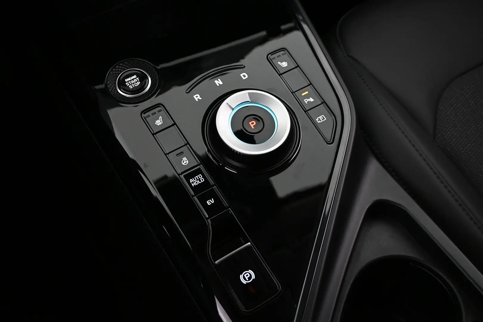 Car Image - 2iU97yu6IcAHl6vioPZt7u
