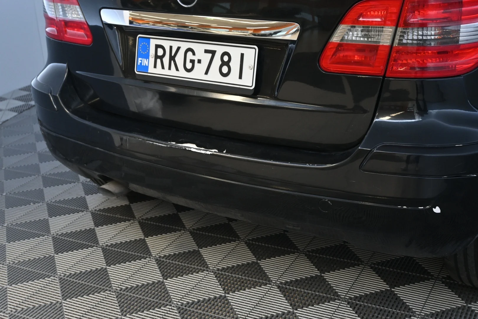 Car Image - 4RtncZOc1TPkBM4gDeyrJ9