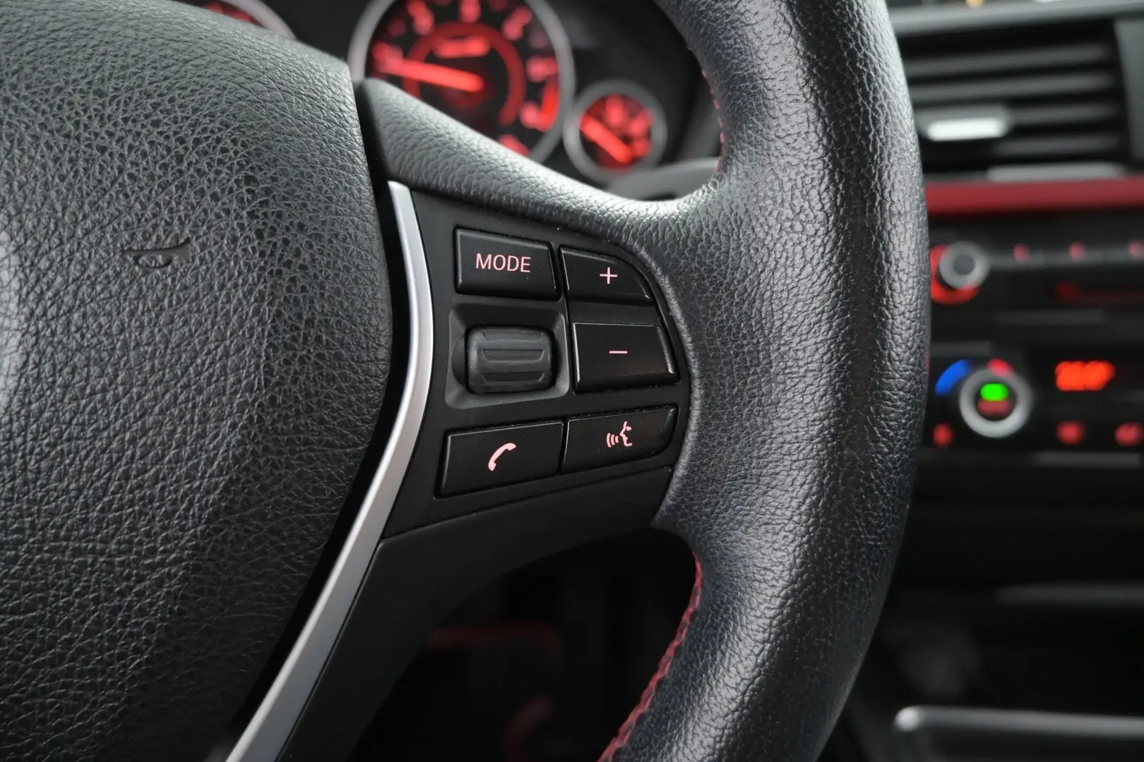 Car Image - DGSP4ywTe9o7NFDx1nHh0