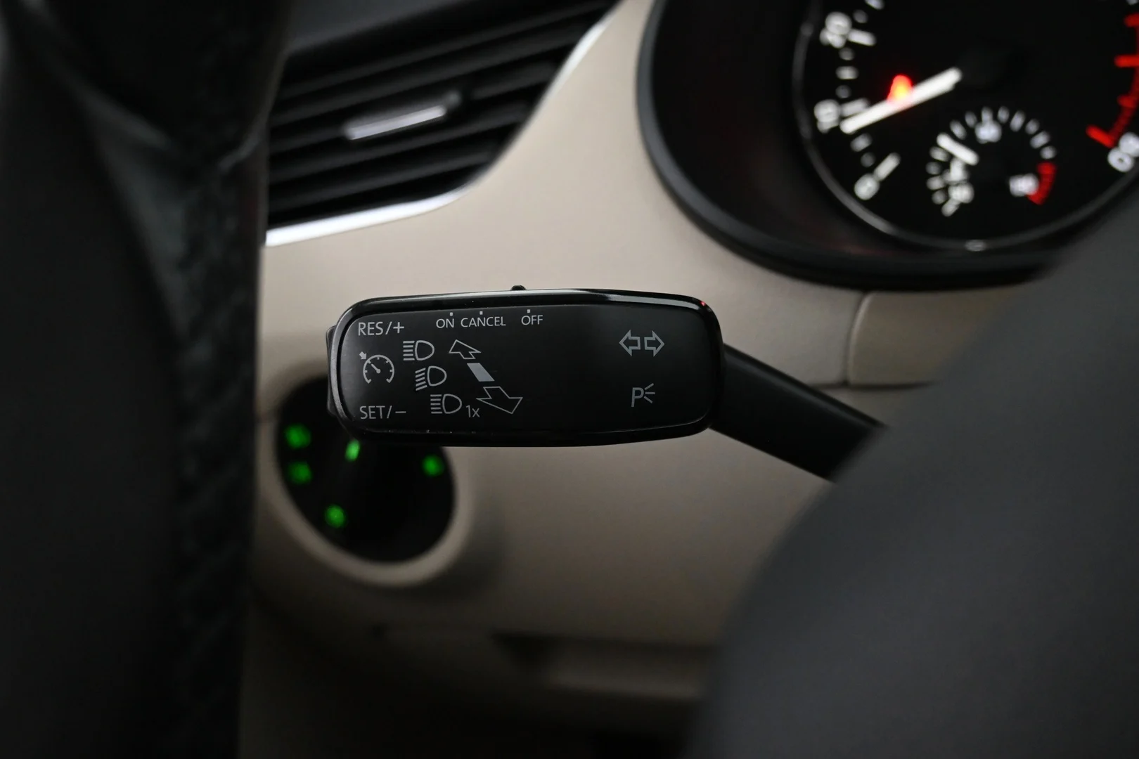 Car Image - H8Y9rGmeNAC2AkkVDRaRl