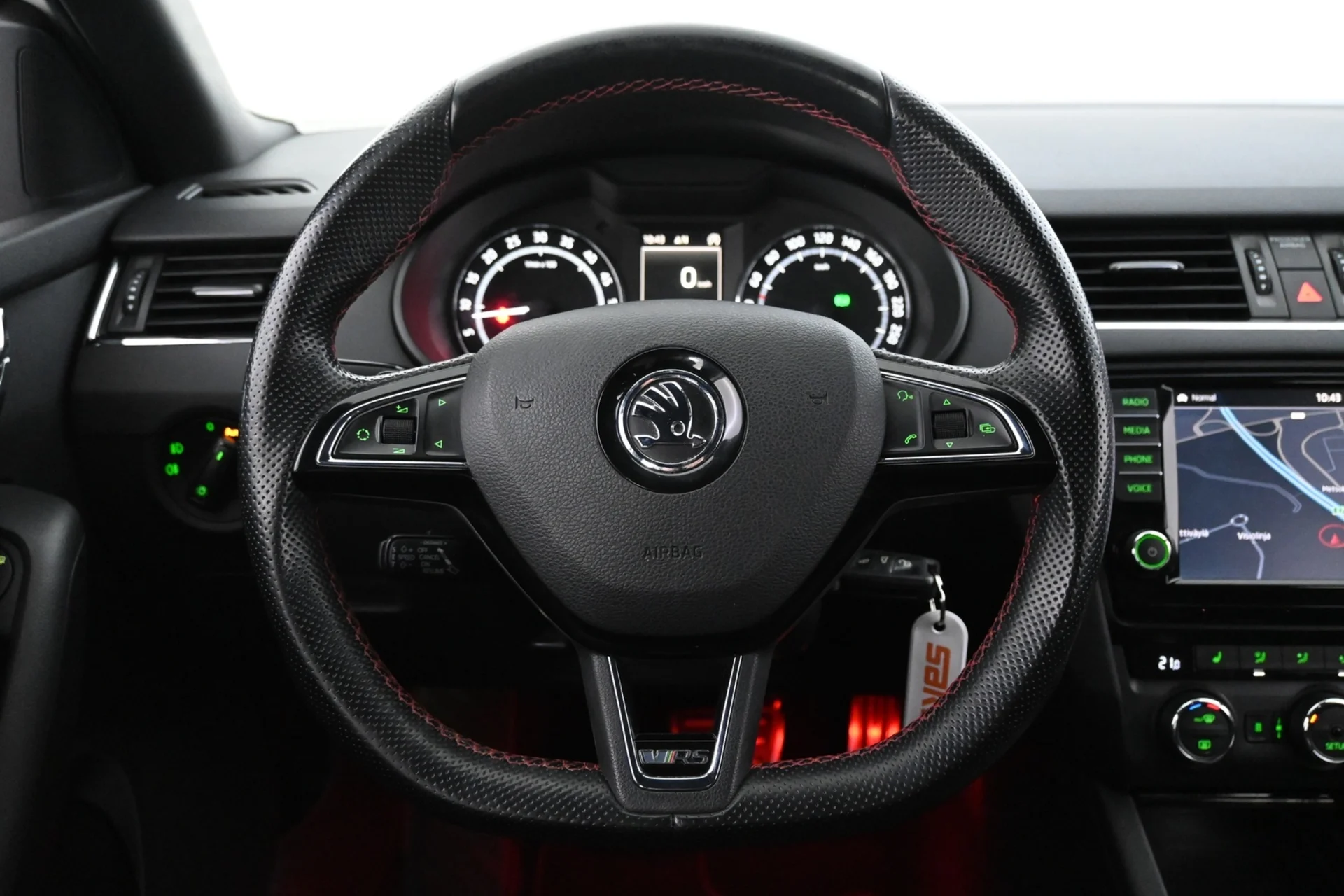 Car Image - 5iLkLB9NDhx3o2EfdumDFg