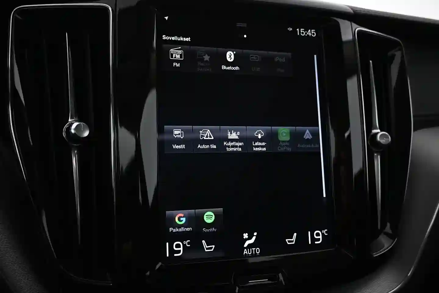 Car Image - 4jD3Rw17j9RaCAW24IcT8s