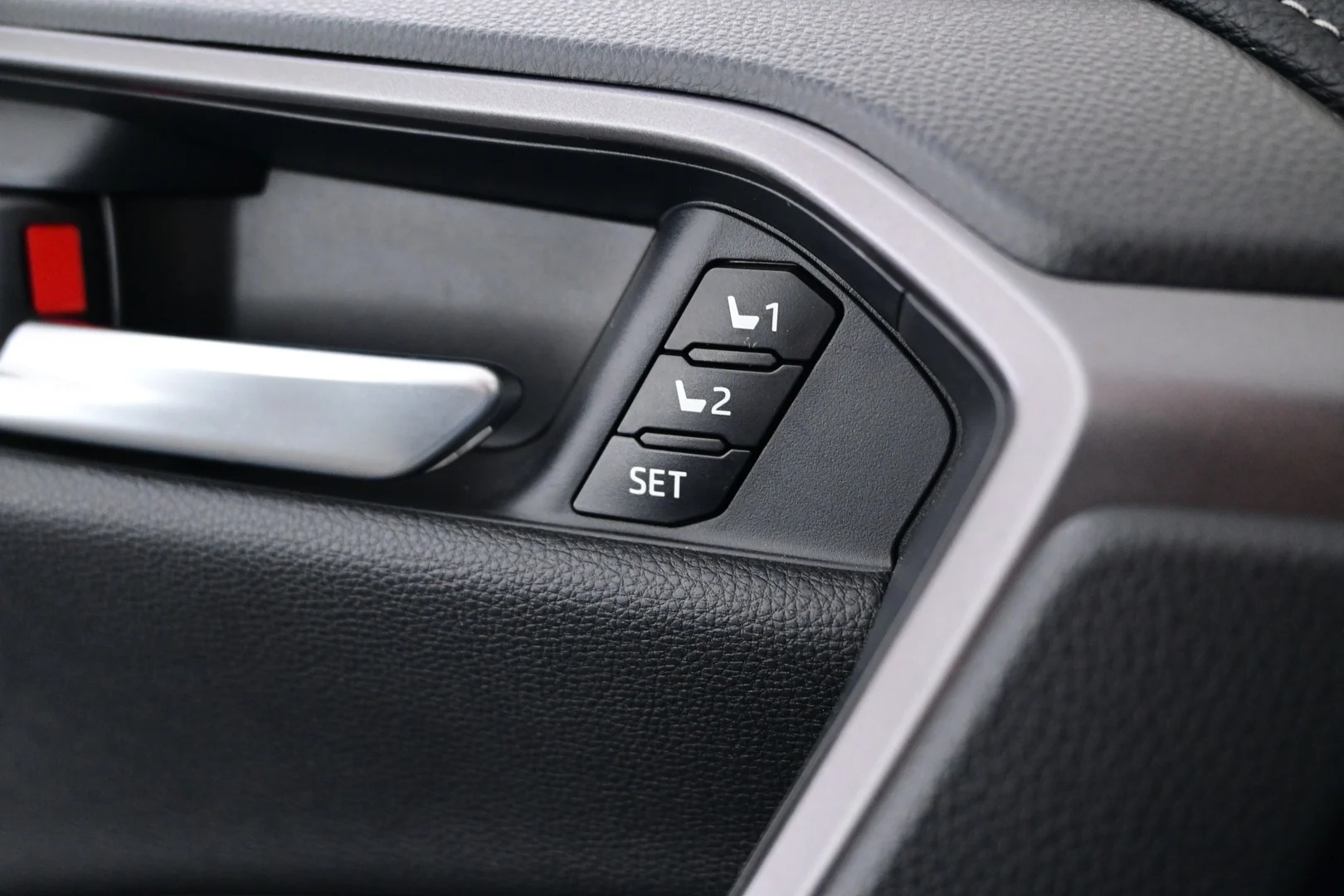 Car Image - O82hzfwIz2UhfSRkvs5rI