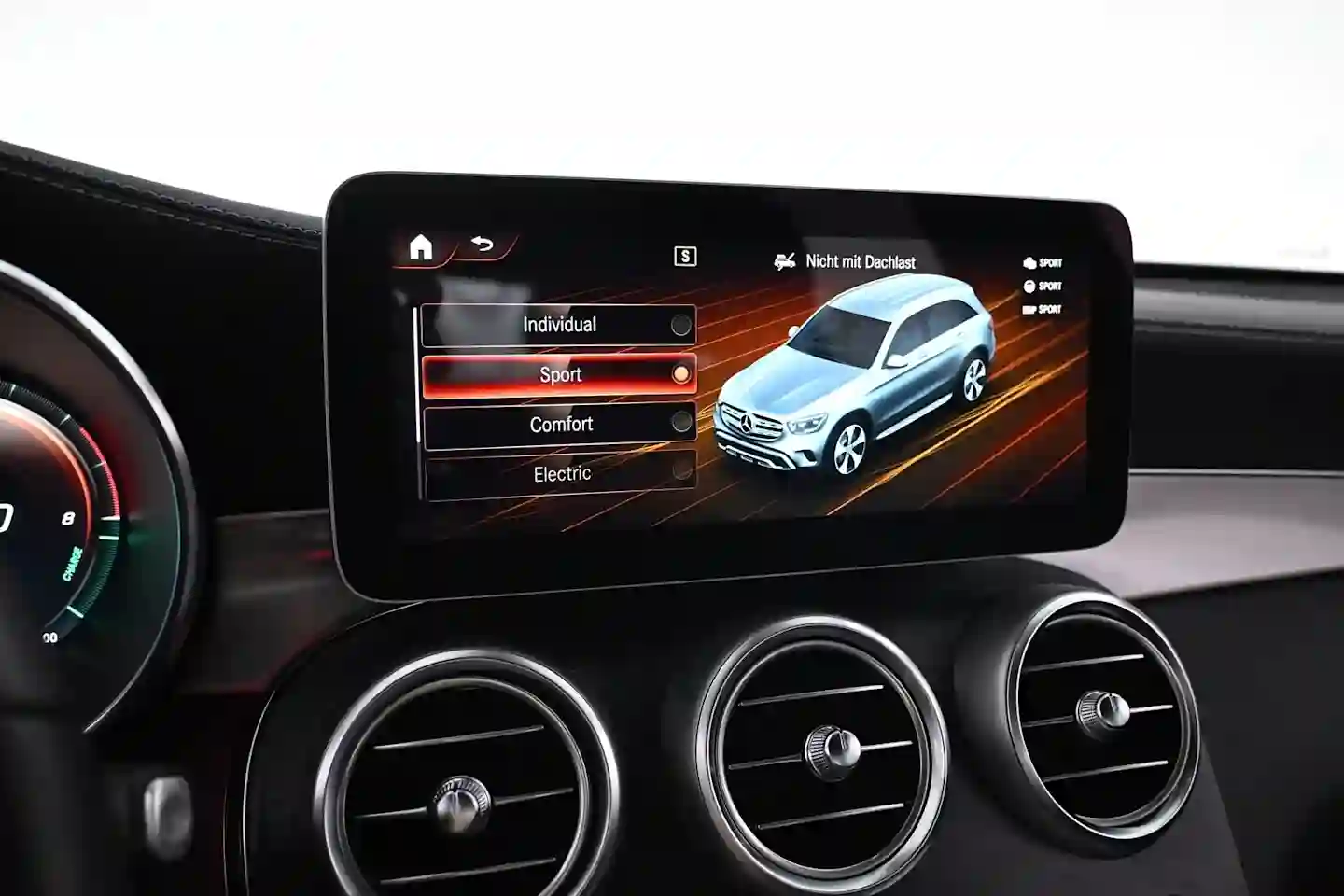 Car Image - 5zOW3G9IP04ZiOCHM1ZoxI
