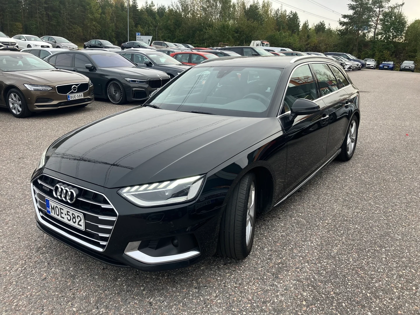 Car Image - 37ZMIfXlDwKM8lh5ET5tiK