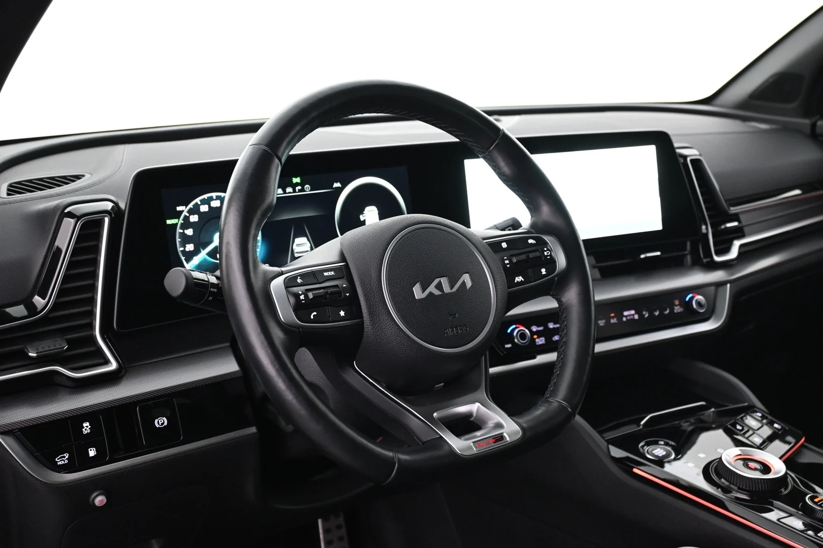 Car Image - 1bntEeaDl5xSw17Z2jUWD4