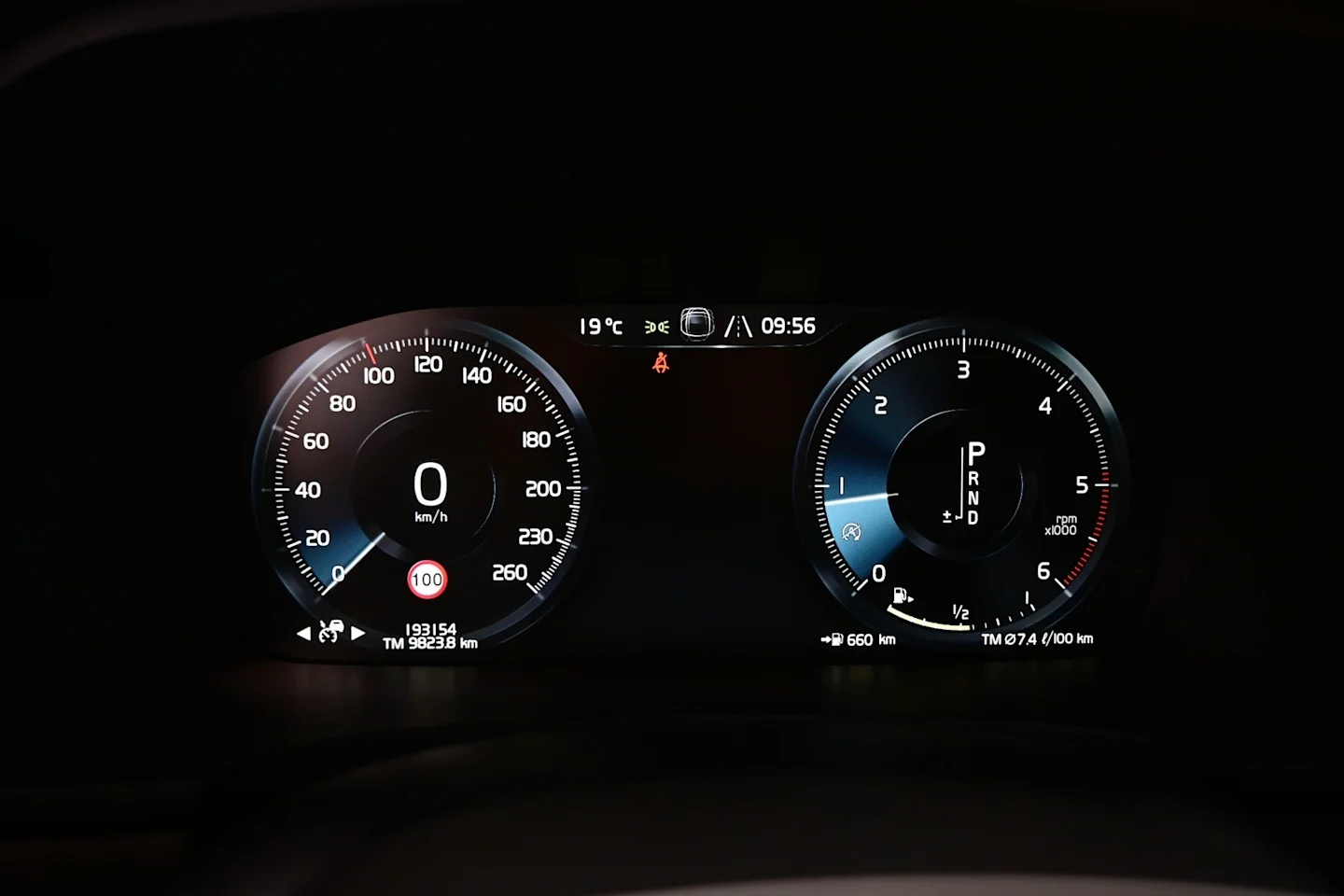 Car Image - 6pQvnfFu6WrcMJbExXa38e