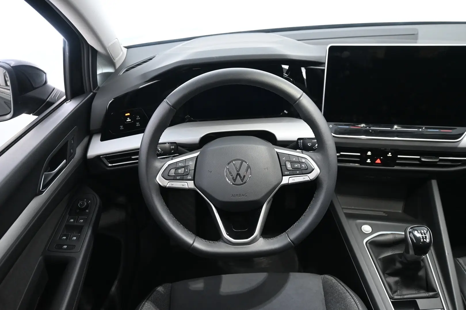 Car Image - 5oO1BCR33WvCF3MYs0b6zD