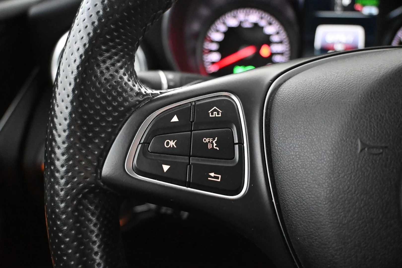 Car Image - 55SDjmWpp0CKs6baNcgQWn