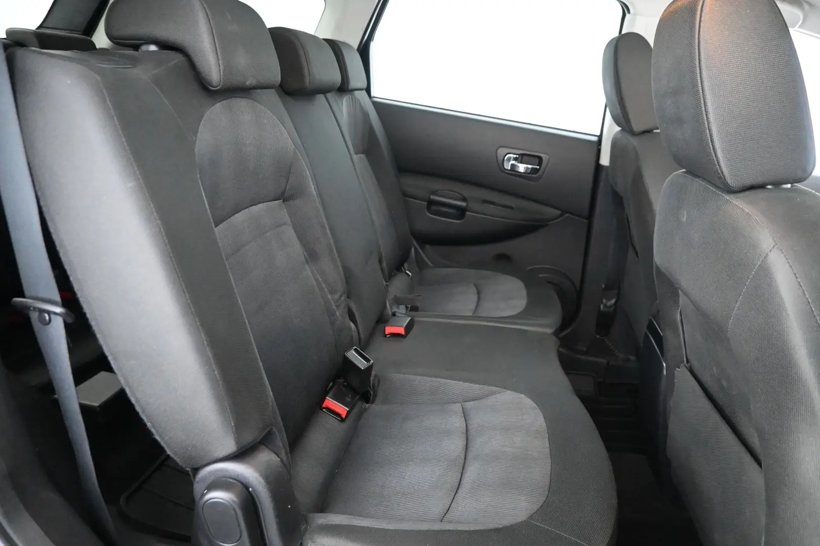 Car Image - 1GFl2NnwtfpQVKtJplZaBK