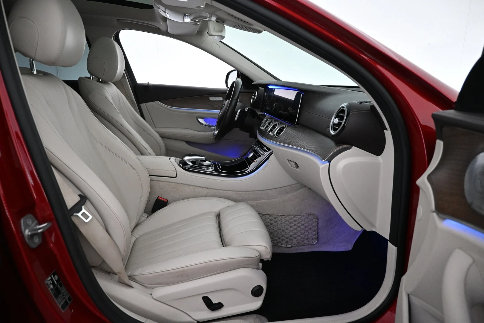 Car Image - aQP3PefgWCqxjXjxu5vbH