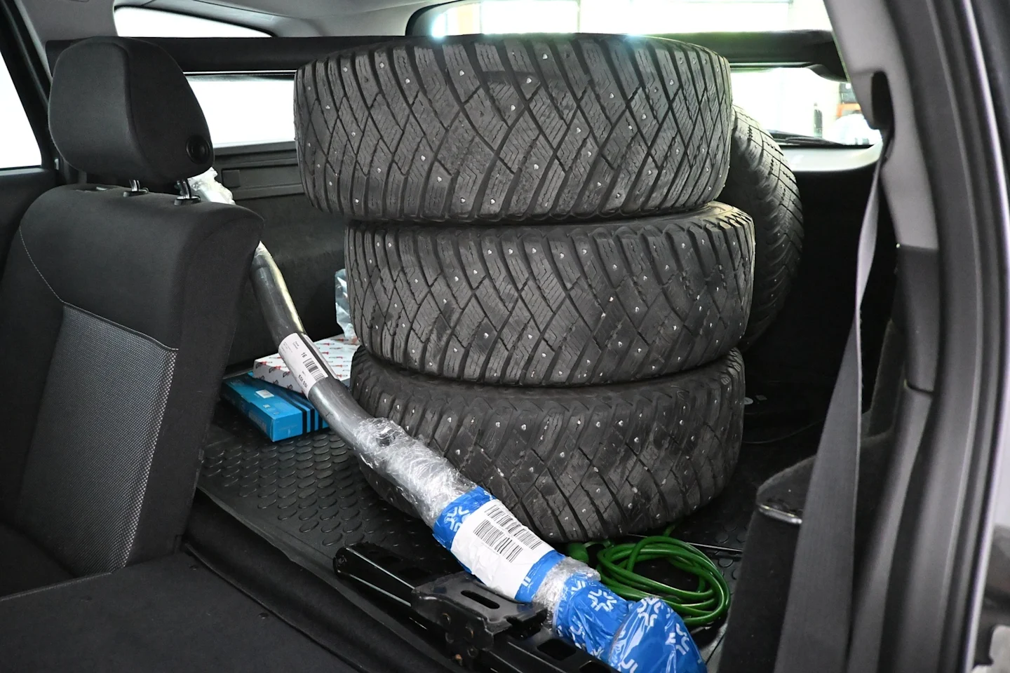 Car Image - 4DIHXRmKdXwT7VFAtHdJVA