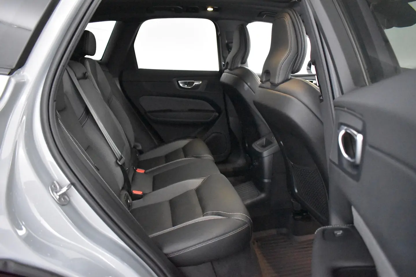 Car Image - 2l8zWTFjzxPQ4ene4M9Mb1