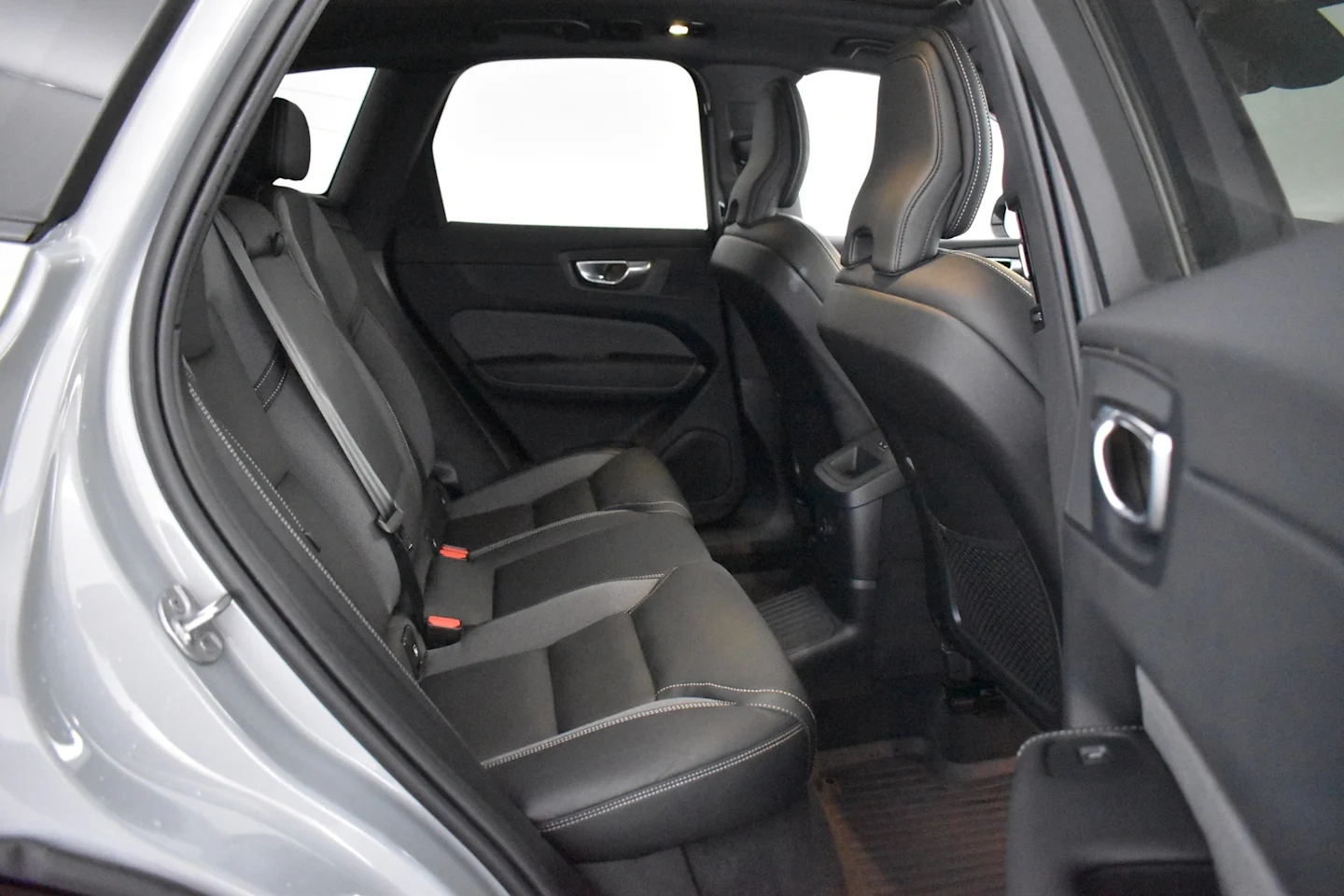 Car Image - 2l8zWTFjzxPQ4ene4M9Mb1