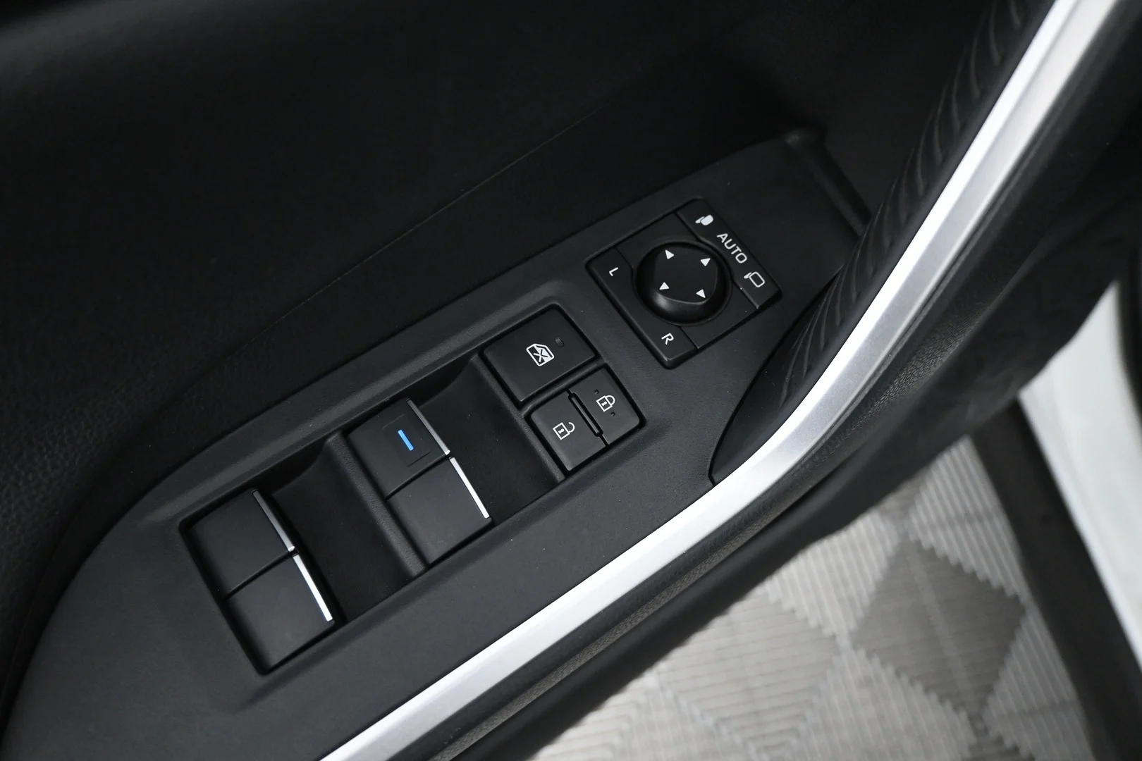 Car Image - 1EgewqCFvI5tXOez7NtppR