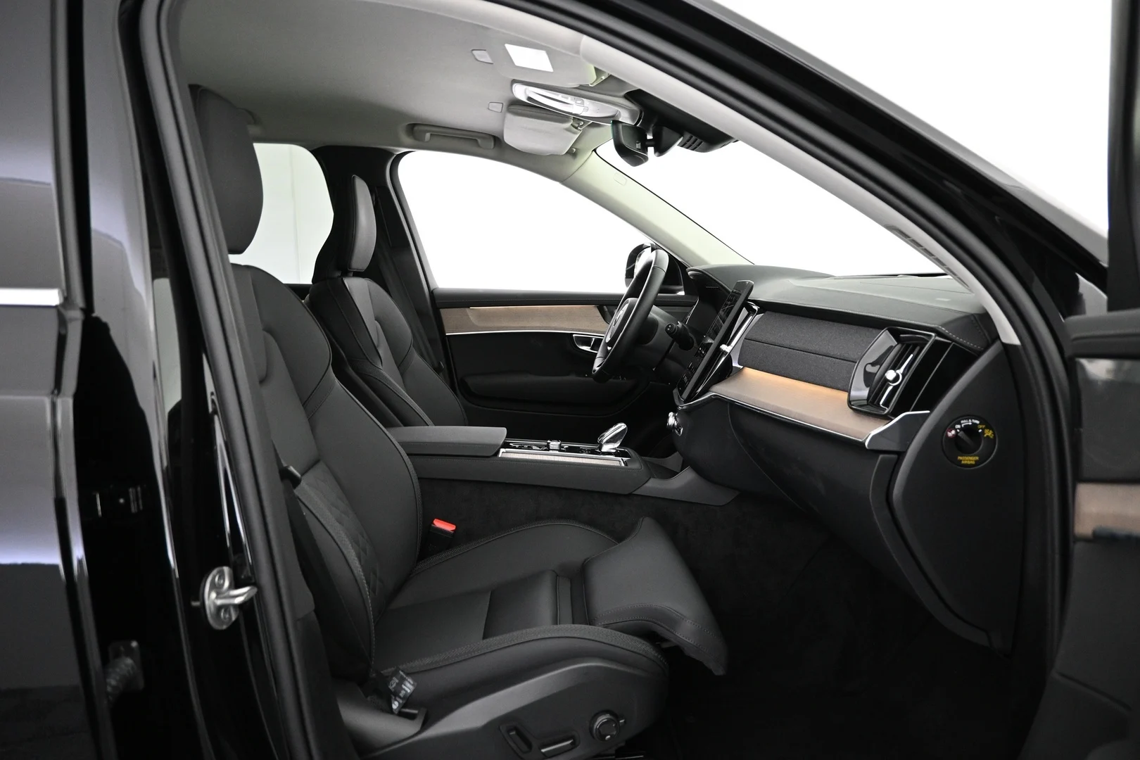 Car Image - 53jP1o7wEmMVv2LCSoMFRC