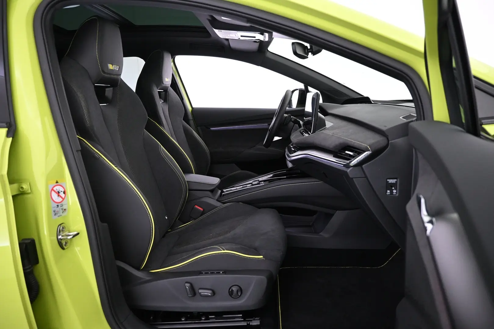 Car Image - 1imC91tFYw5fTDuZkF7m7g