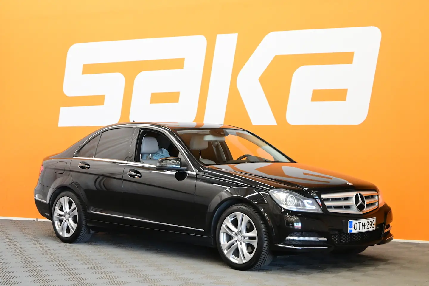 Car Image - 3fWj8c9gbLnb9A818AOroy