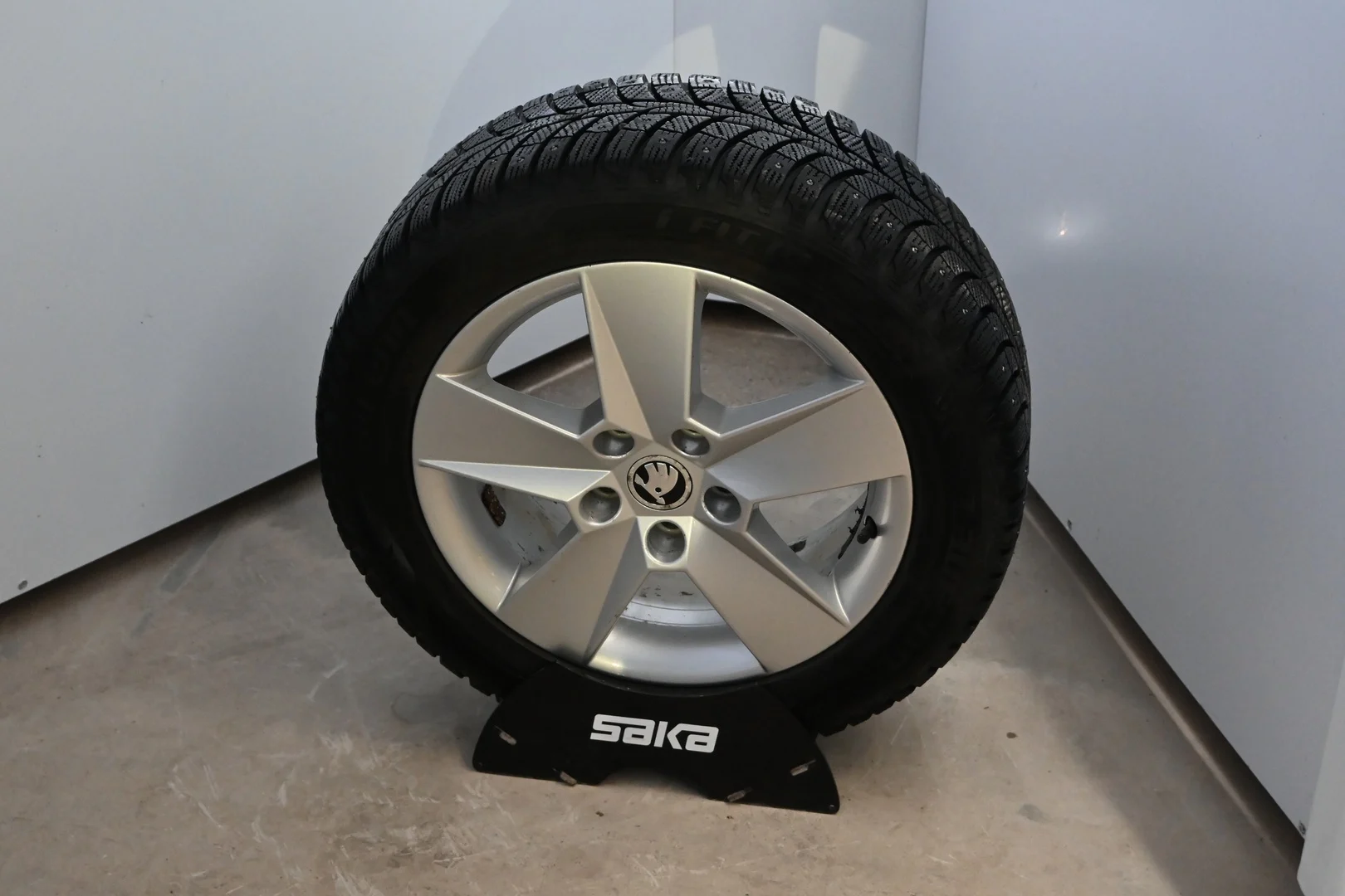 Car Image - 6Zwv4Bhb5HFgwTf6CiTcax