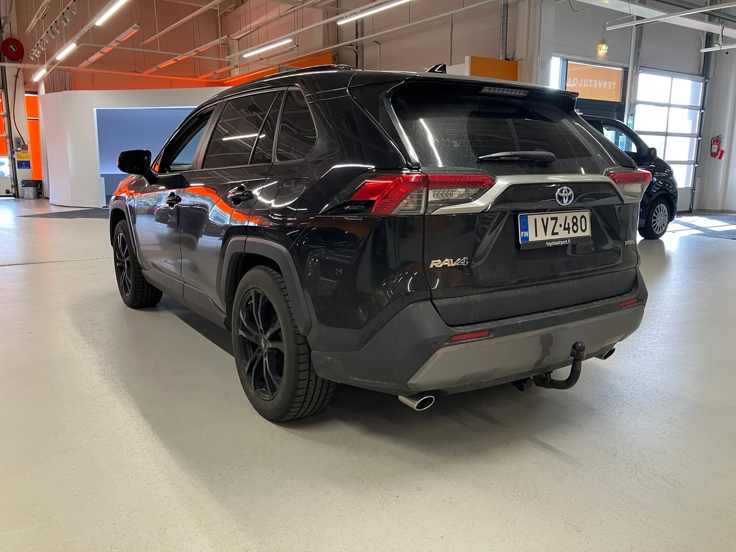 Car Image - 4tTB5dkm3c3mSrcynEXrkt