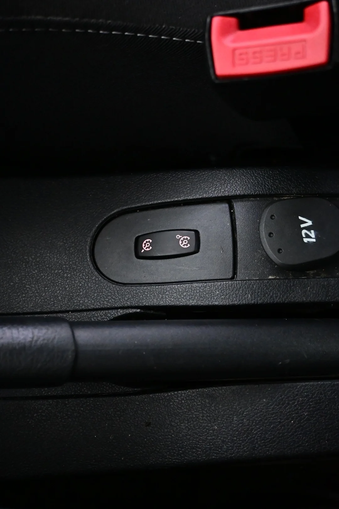 Car Image - 7Jwqw4lCJMR6UTL8KKDo5A