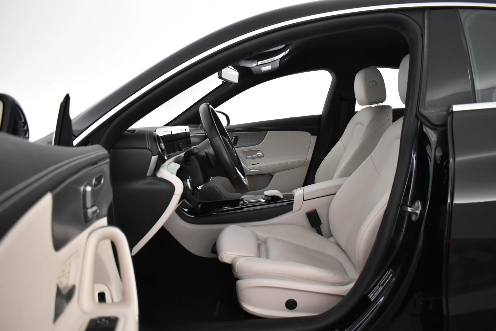 Car Image - KgfFSlIOkkcNvhXb7OA6c