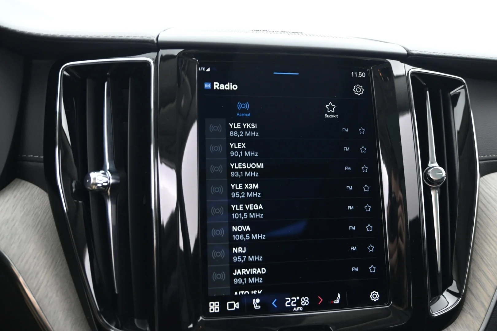 Car Image - HD6Oo1GLbZFGUL2mz8s0p