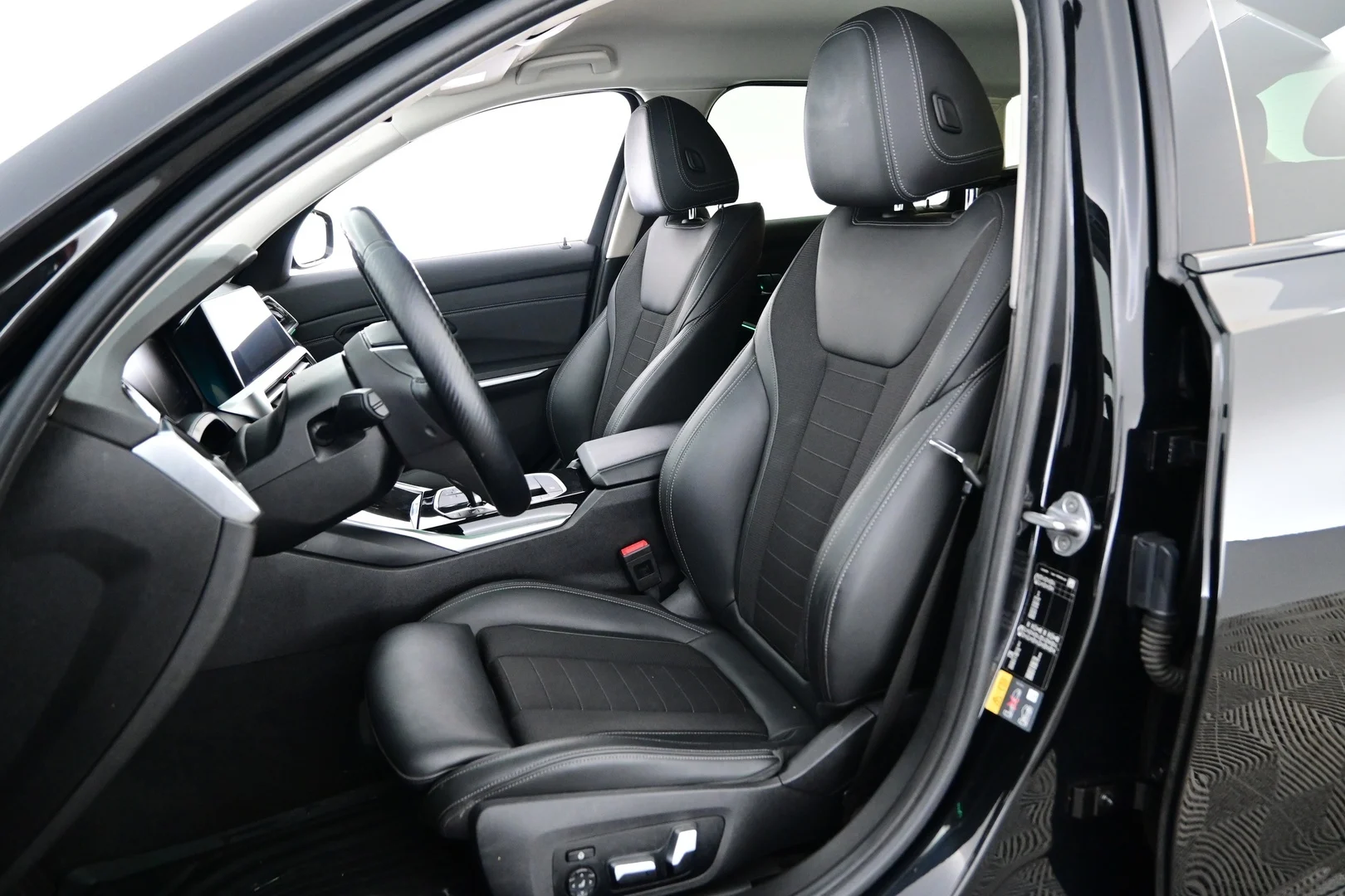Car Image - 1tJaJKLTs4au19vlfK0eVf