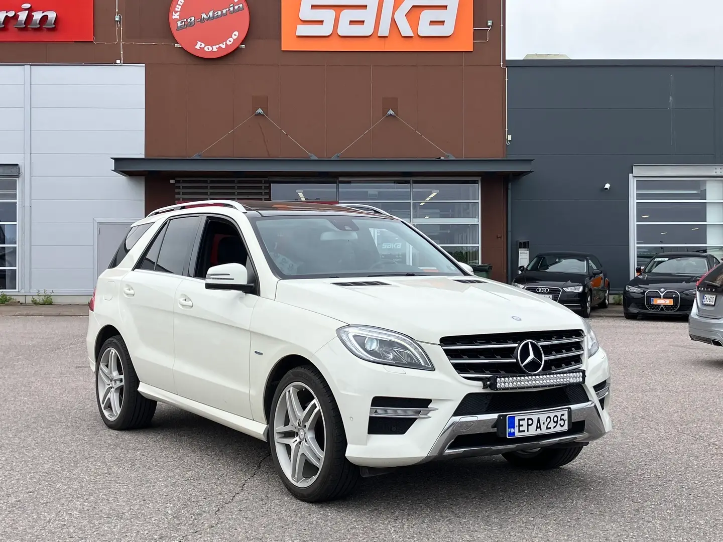 Car Image - 6EE4yH8lE9C8ZLLryhFnl3