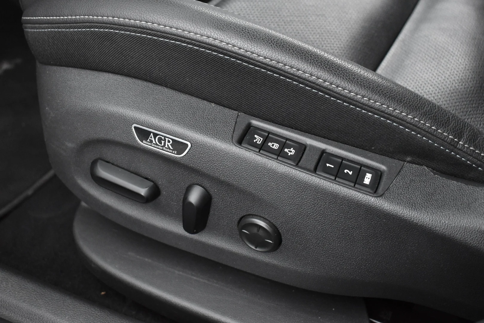 Car Image - 5Qaz0iWpk7TCxTdWqZaUm2