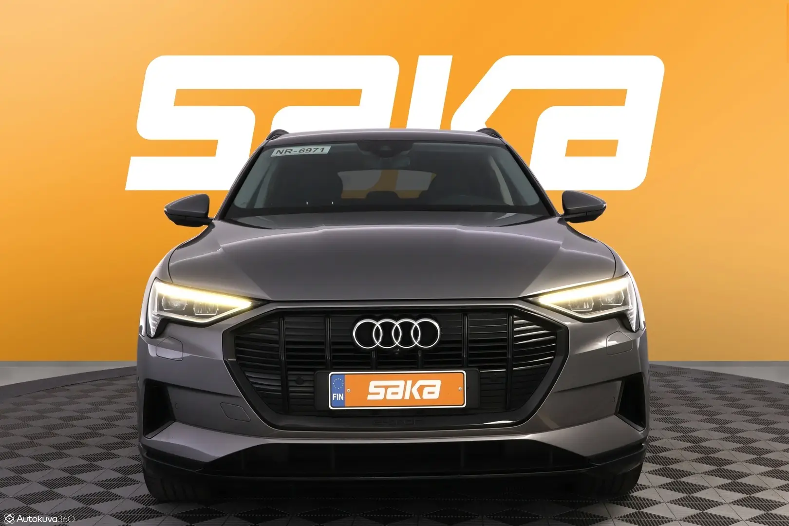 Car Image - 1uDot3mjT0SjnHLdRYlh68