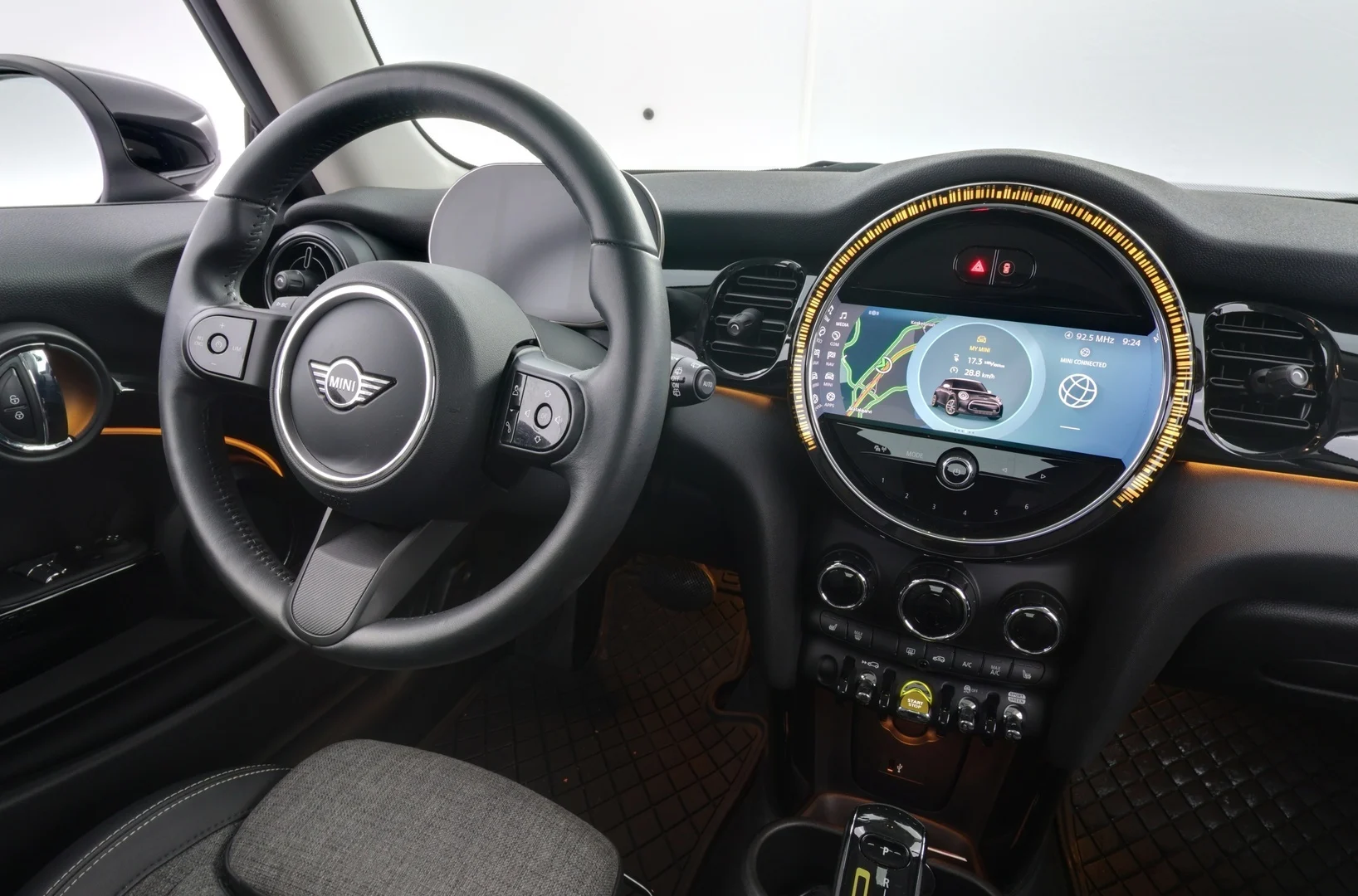 Car Image - 7BVKEyIUESF440Jhe5wQoU
