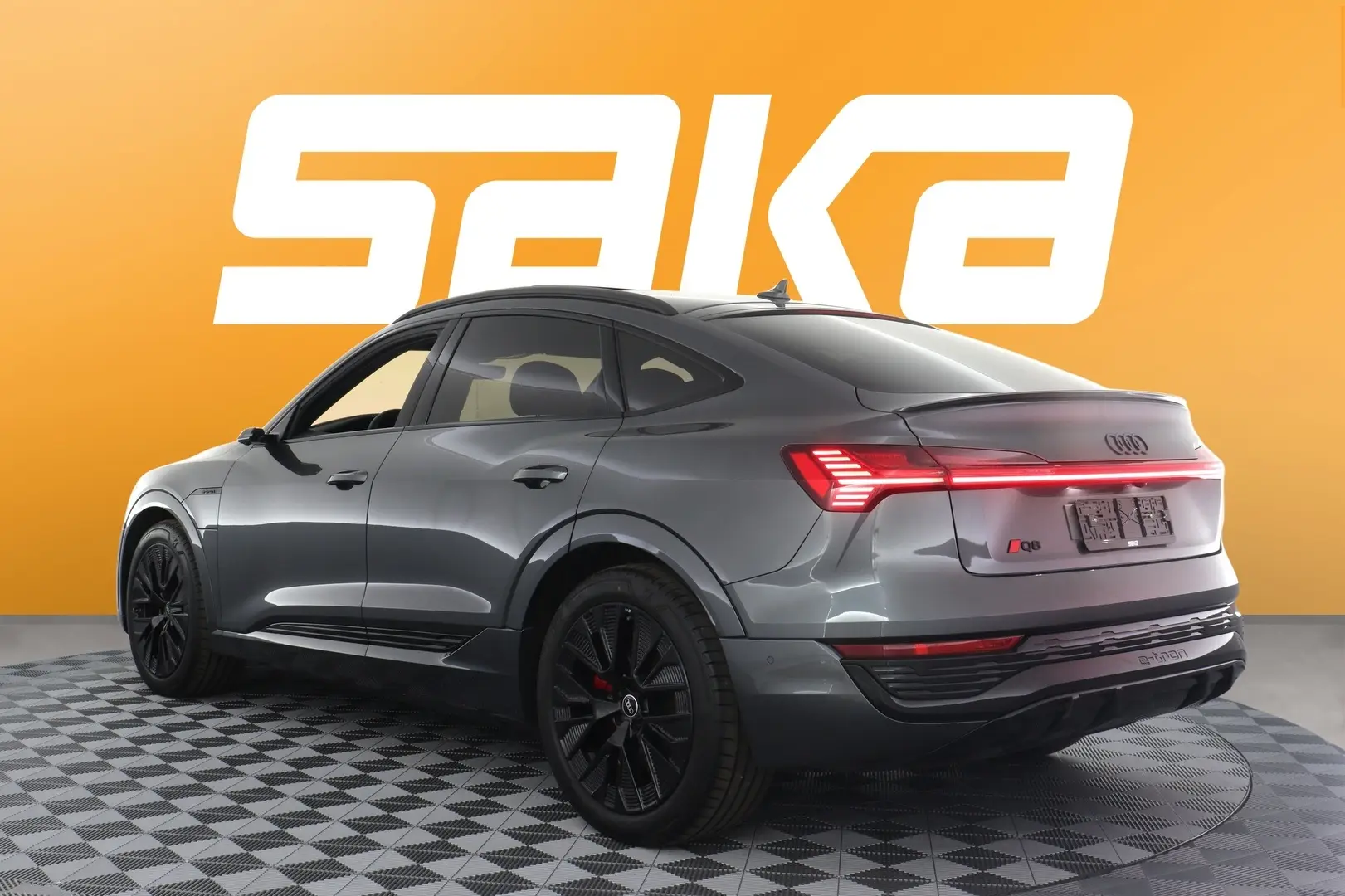 Car Image - 1Jx7JLmWcAs2D2pMn0isEH