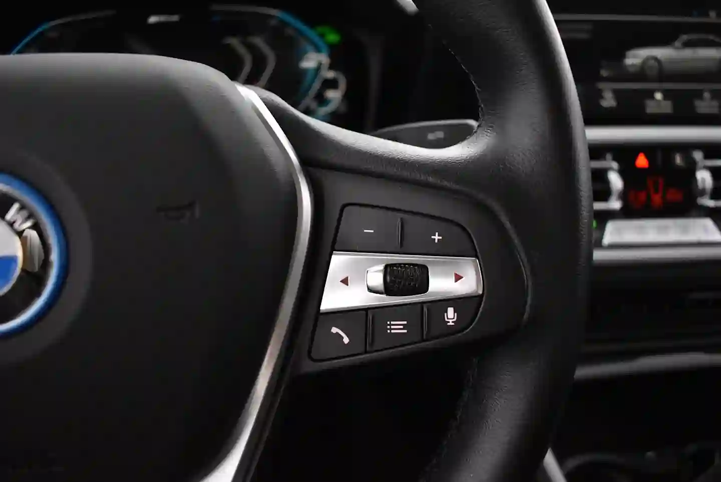 Car Image - 7JxRq7bjGs6APrnf34FZD9