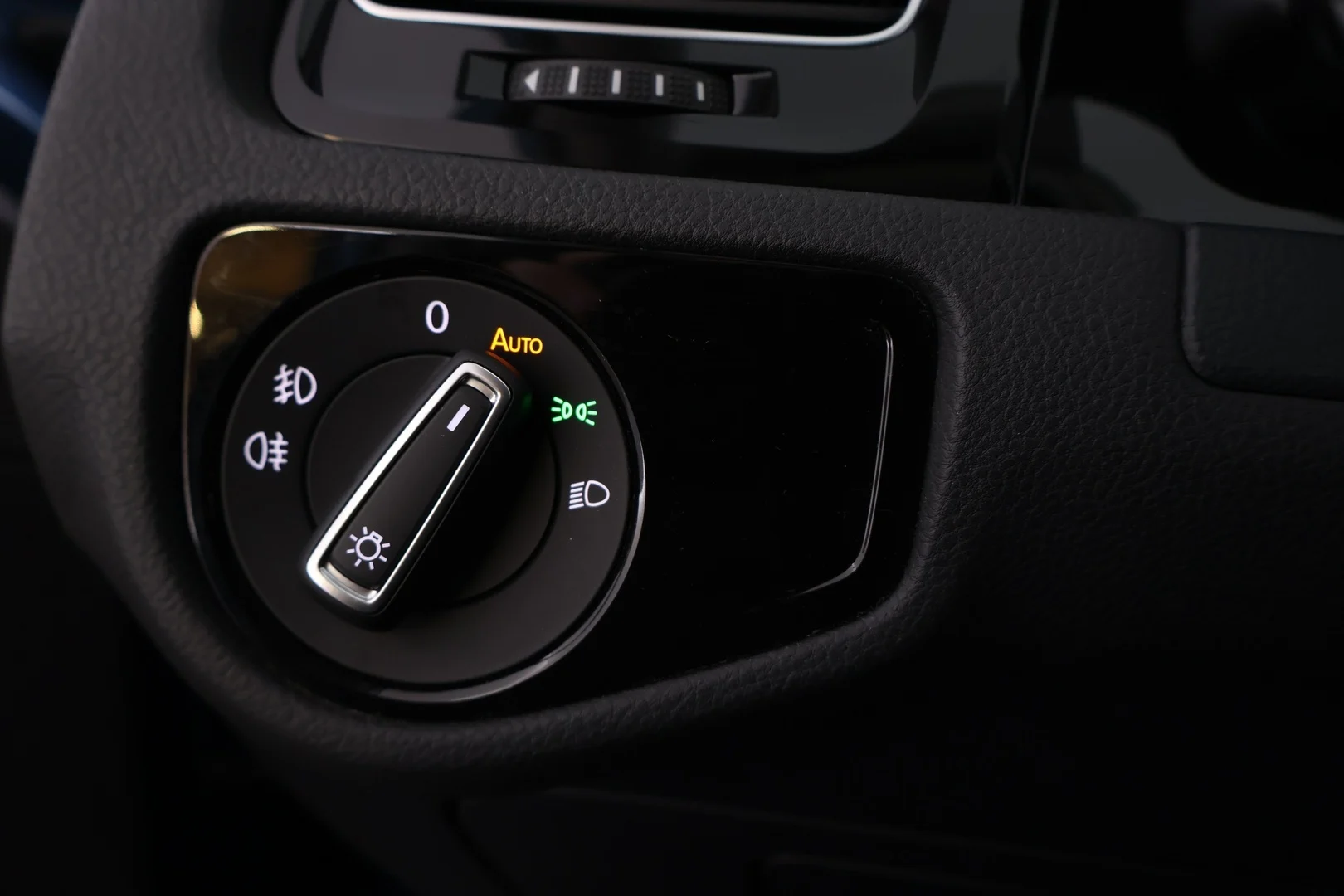 Car Image - 7w21B26TkGX45J5el6KNas