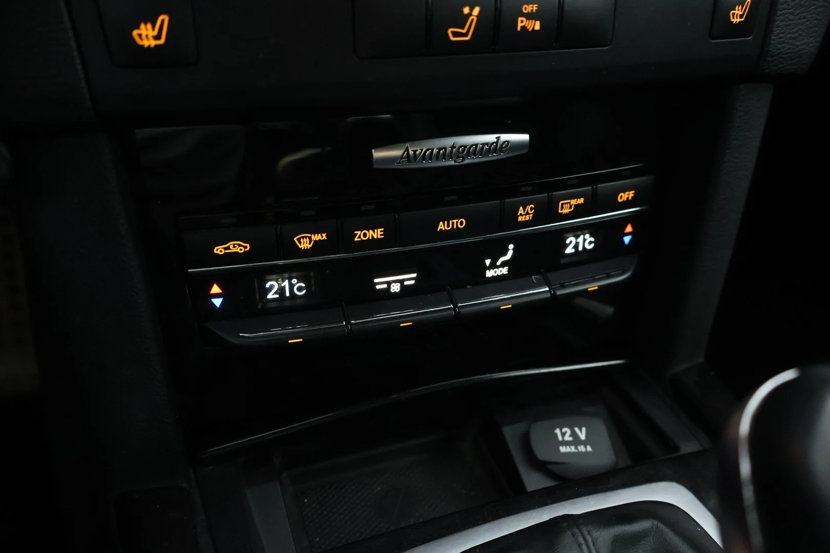 Car Image - 1CnptYq88qIz83x1eukLfc