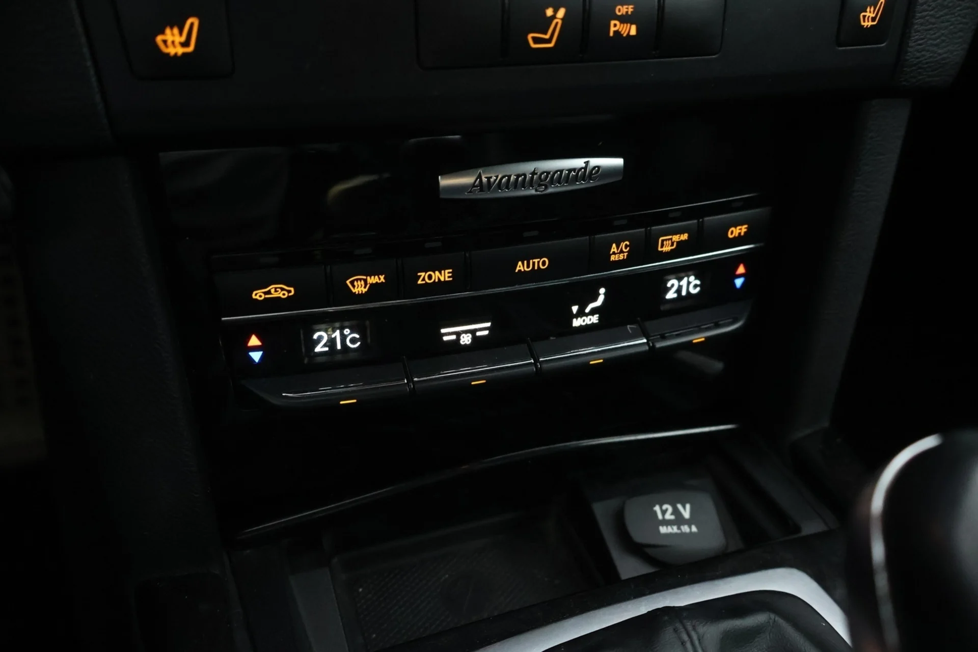 Car Image - 1CnptYq88qIz83x1eukLfc