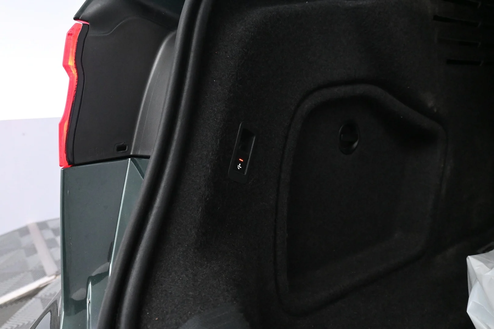 Car Image - 6MFfzcu2qKnZoZM6fSS1JV