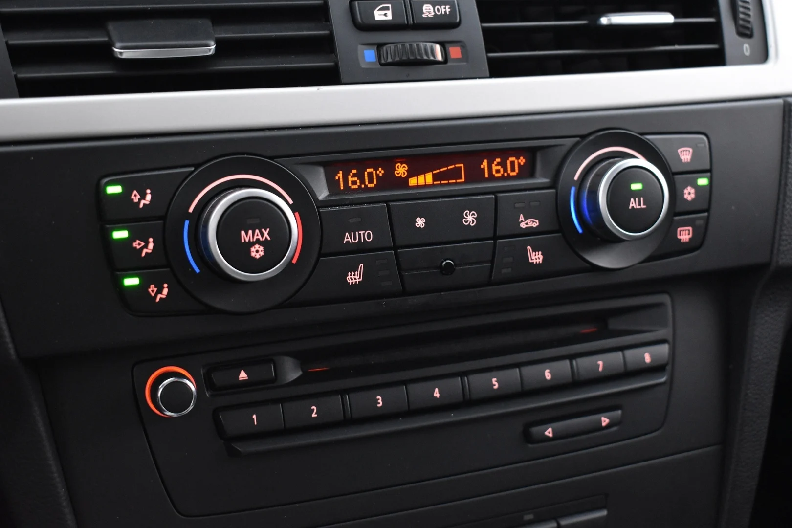 Car Image - wMKXk1NSInsy1zggXL9xr