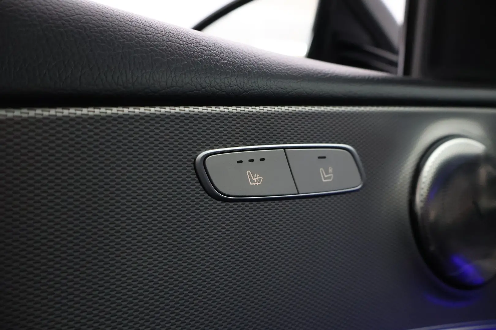 Car Image - Lrtfdro64OjXvkhplnaWo
