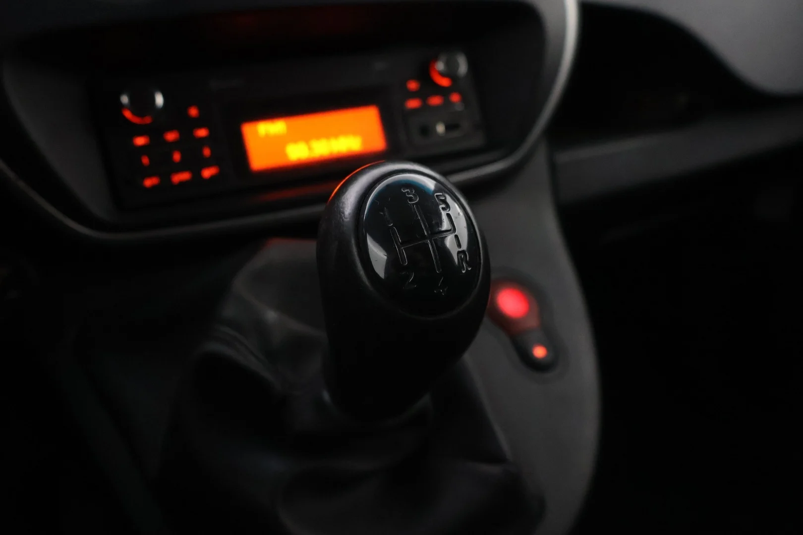 Car Image - 2Q3ciZt3v5DaaLhEDLAuN2