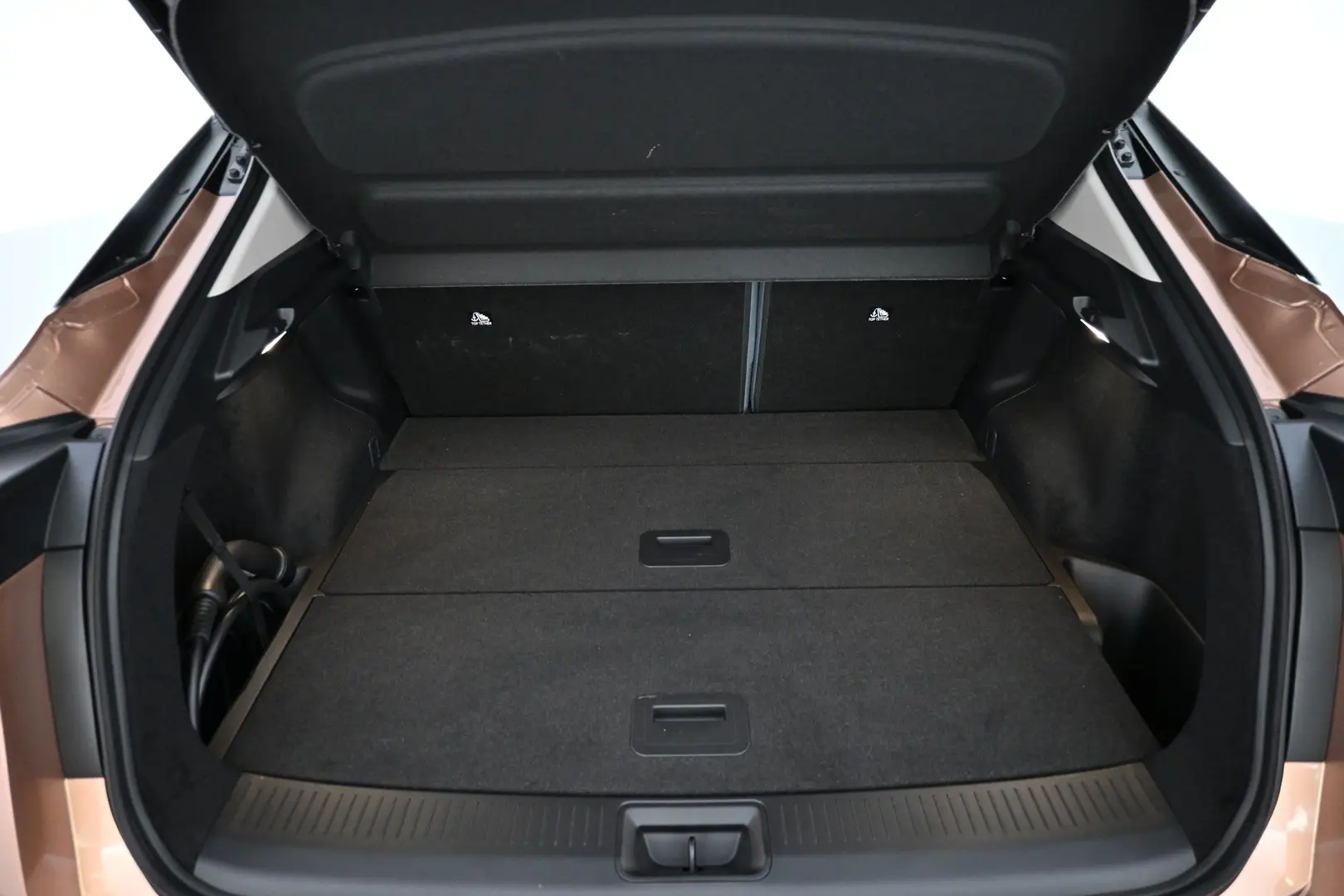 Car Image - 1xncAQwLv6vZjDpMD56oNO