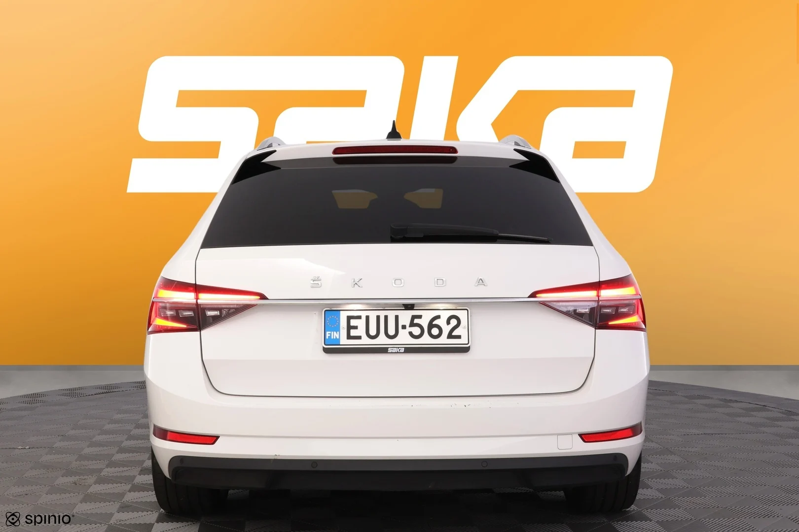 Car Image - 2ou6lVeaO0w7kdNEaoz8jc