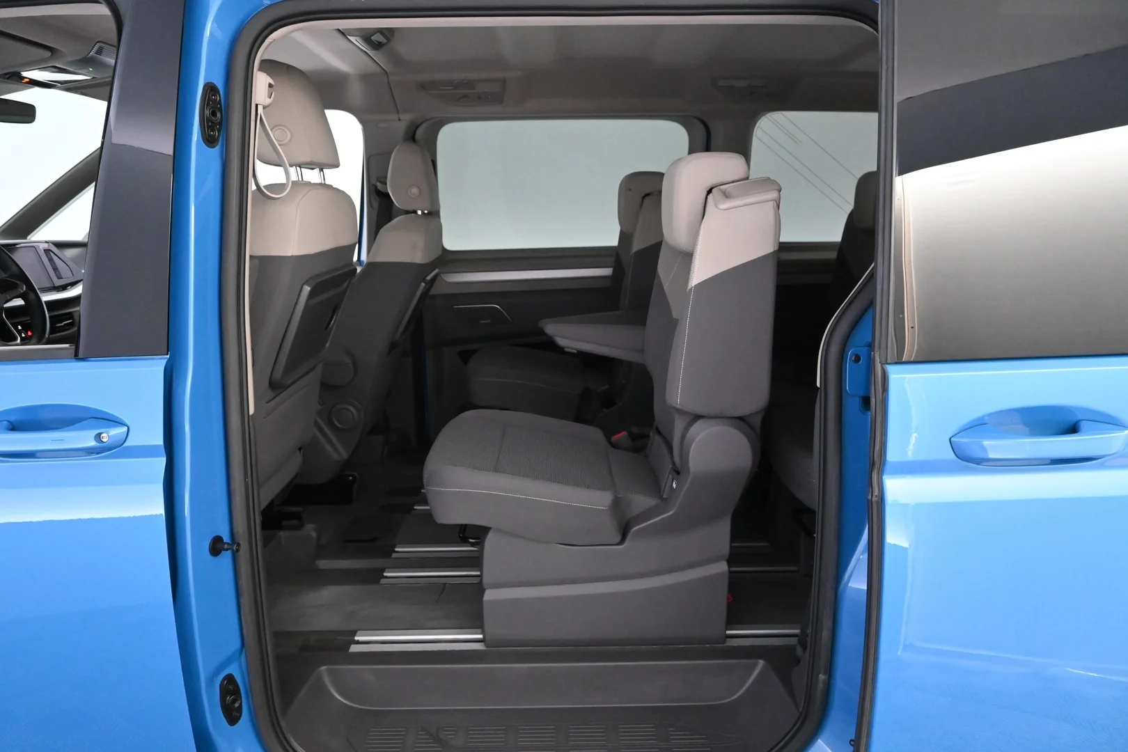 Car Image - 3lFynISUPT4O7ZxsRZqvdO