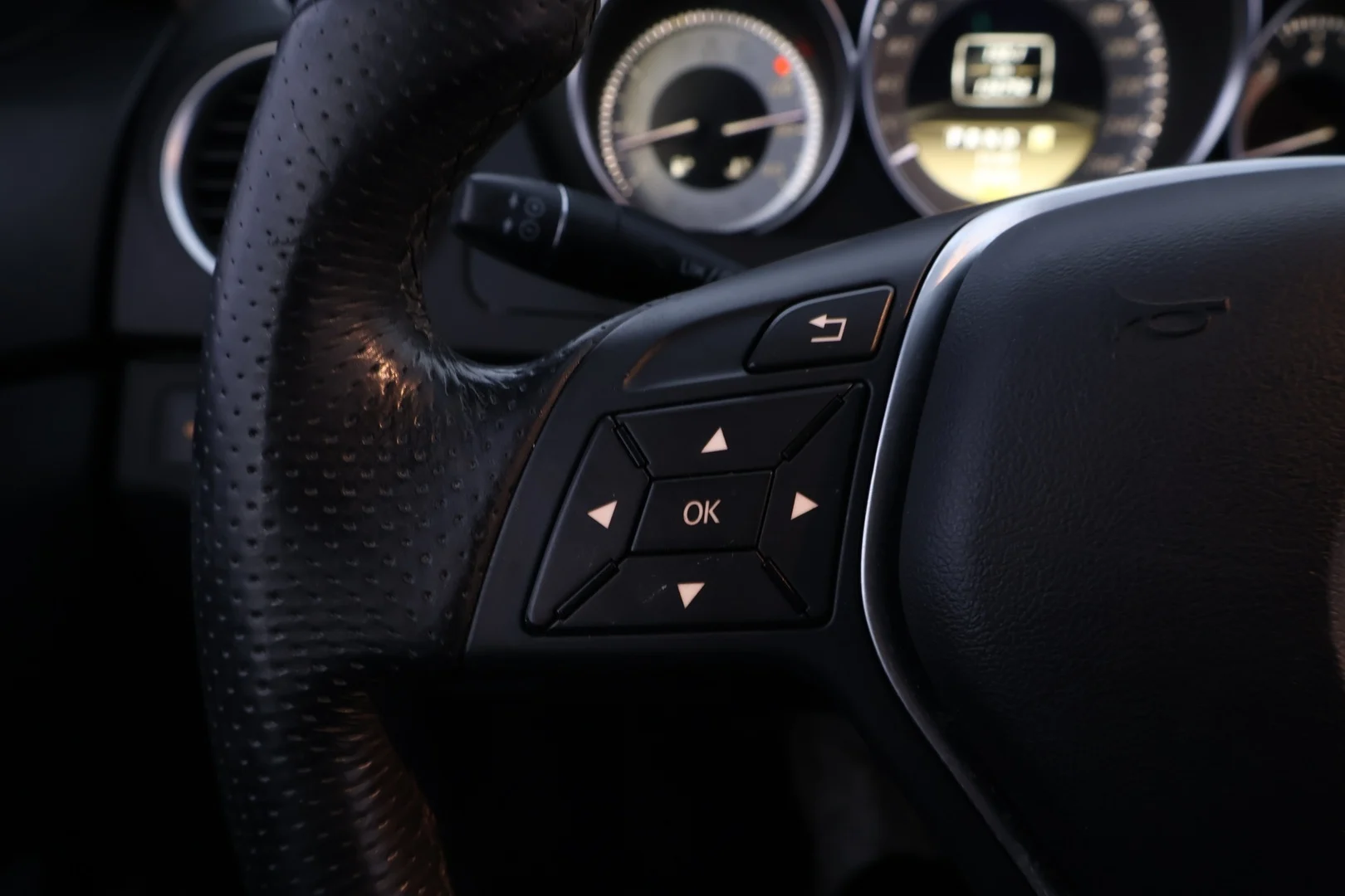 Car Image - 7m0QIWEHF4AcJGlm2C2CSN