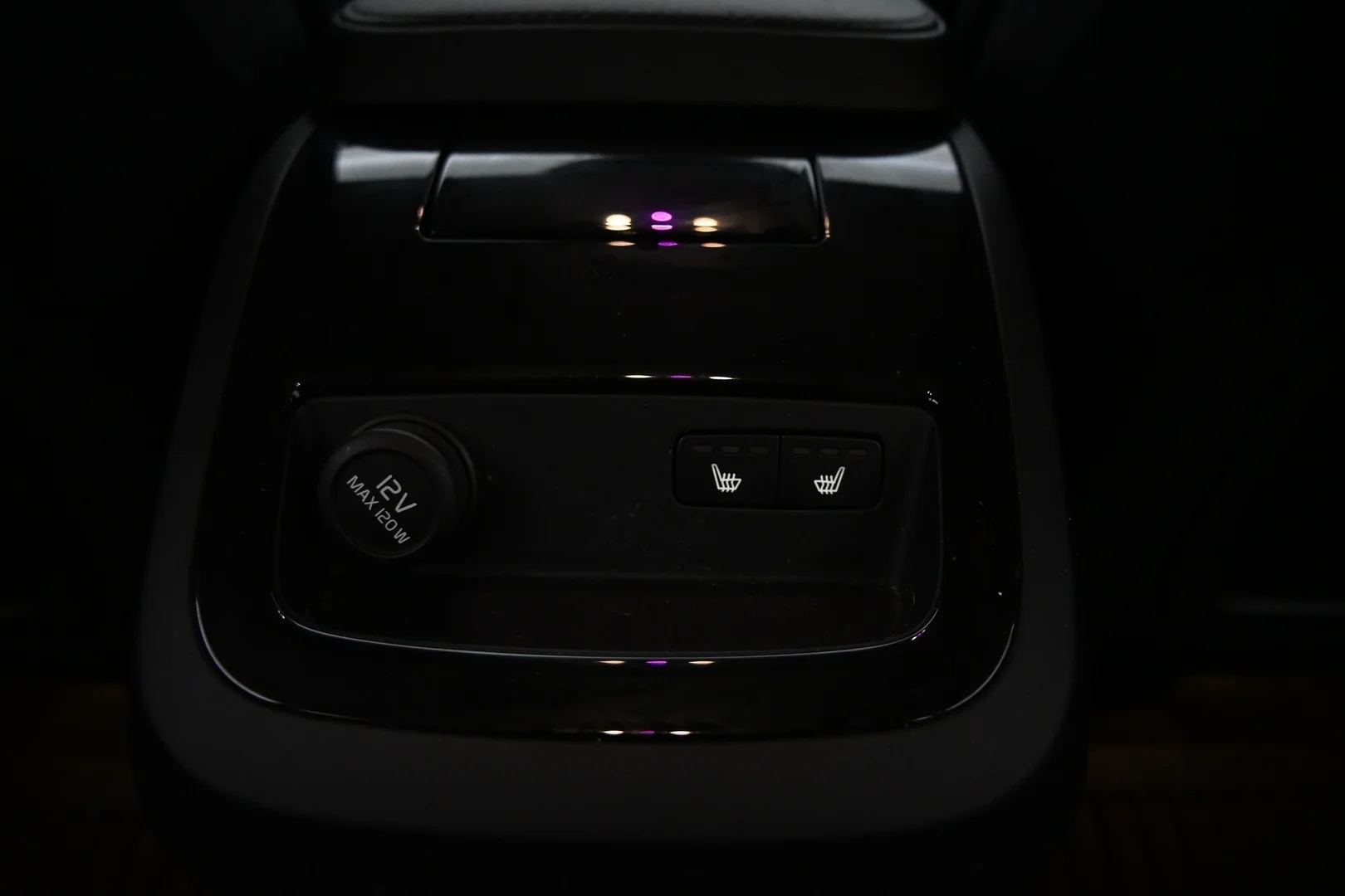 Car Image - 66vZjJI5RWrLHuVDZDsv9w